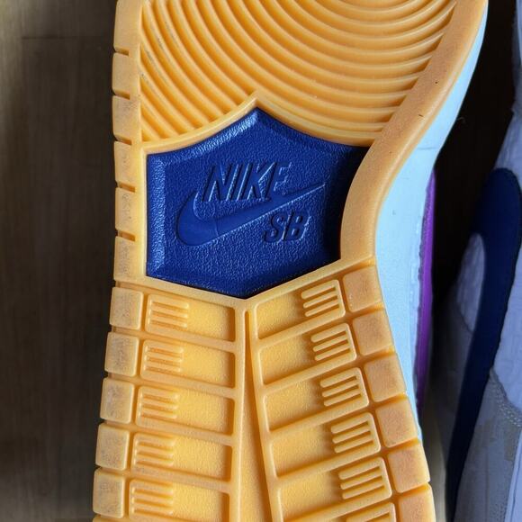 Nike SB Dunk Low ‘Rayssa Leal’ Men’s Size 20 Pre‑owned Sneakers FZ5251‑001 - Picture 9 of 12